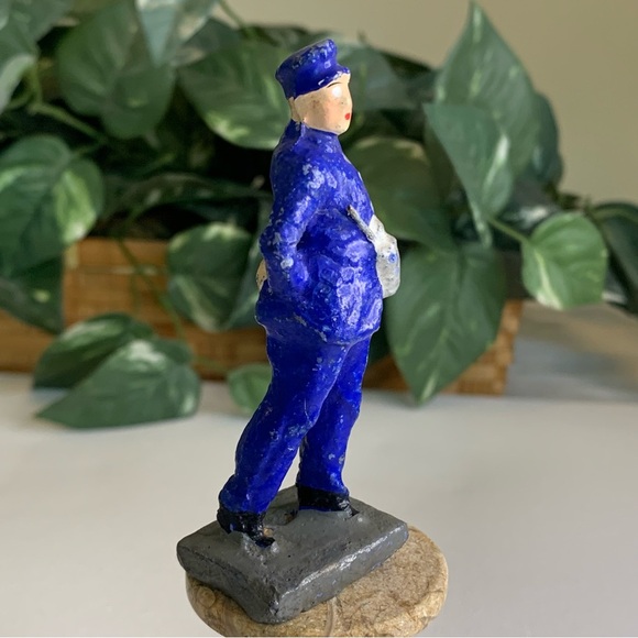 Antique Composition Figure Railroad Engineer W Oil Can Toy Trico Figurine Japan - Picture 4 of 14